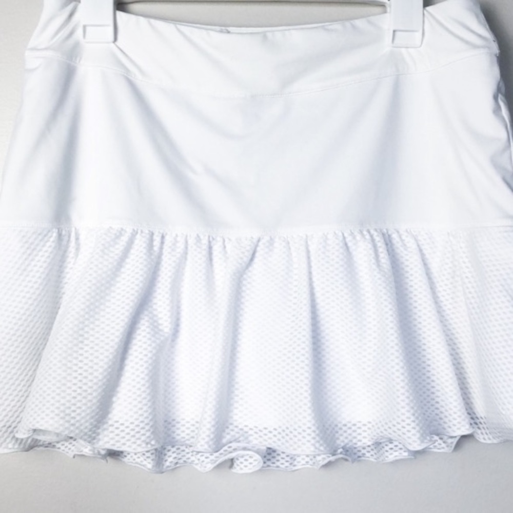 Vineyard Vines White Ruffle Skirt- White Sz Small